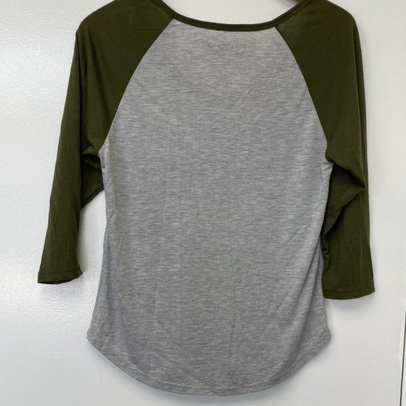 Pokemon Womens V Neck Jersey Size Large Gray and Green - Picture 2 of 4